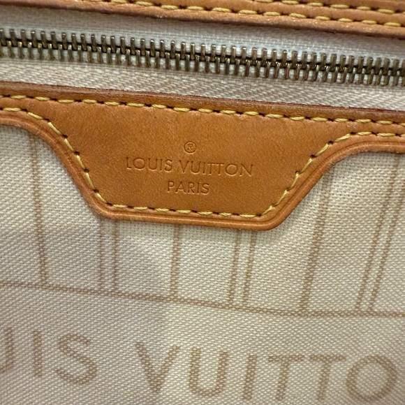 Louis Vuitton White Neverfull GM in Damier Azur - Picture 9 of 11